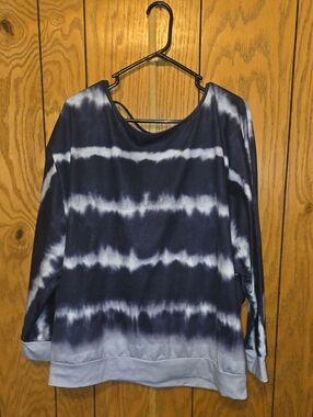 Tie-Dye Black And Heather Gray Women's Pullover Top
